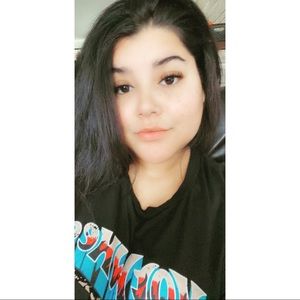 Meet your Posher, Breanna